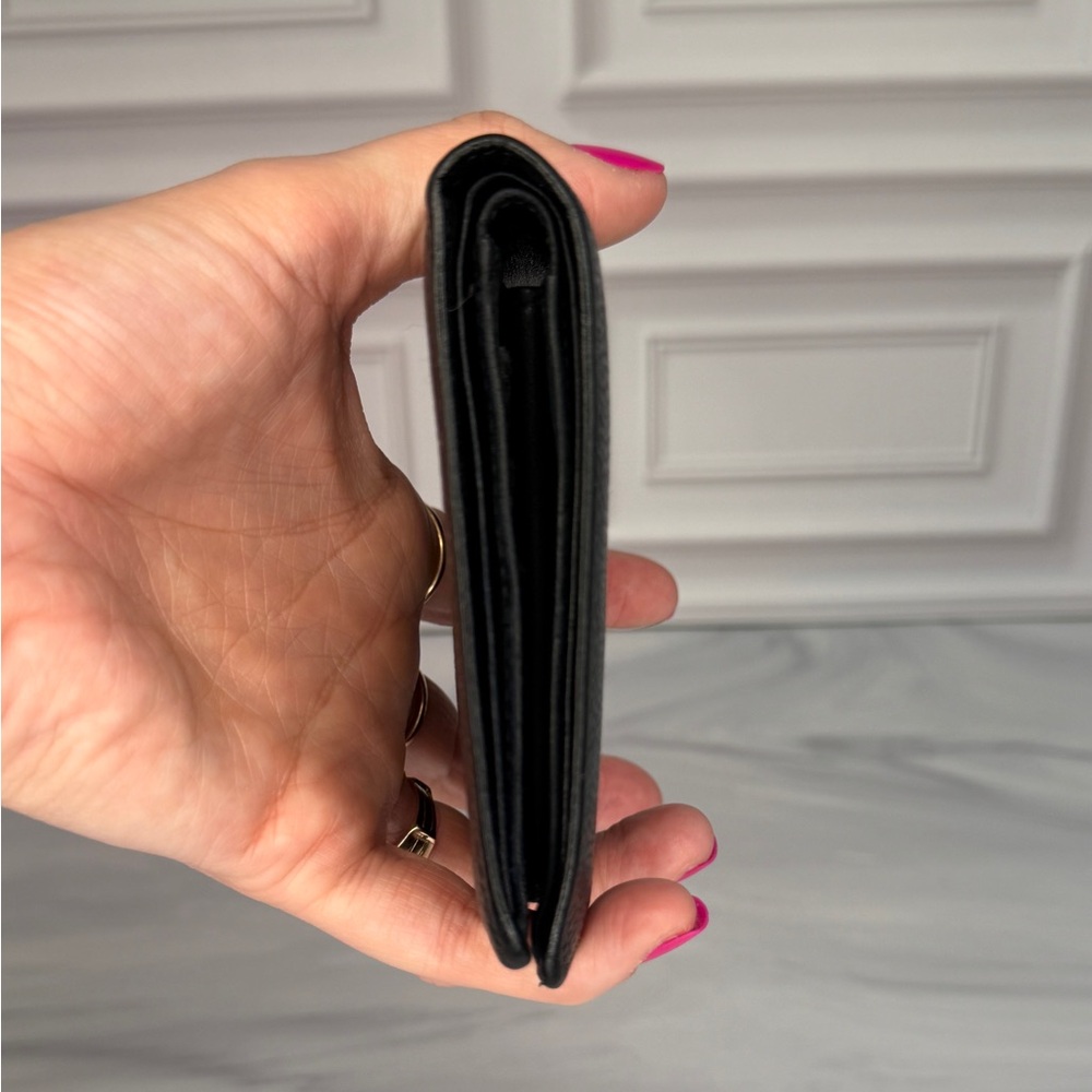 Chanel Black Caviar Leather Bifold Wallet CC Logo | Full Inclusion | Halo Intact - Picture 7 of 14